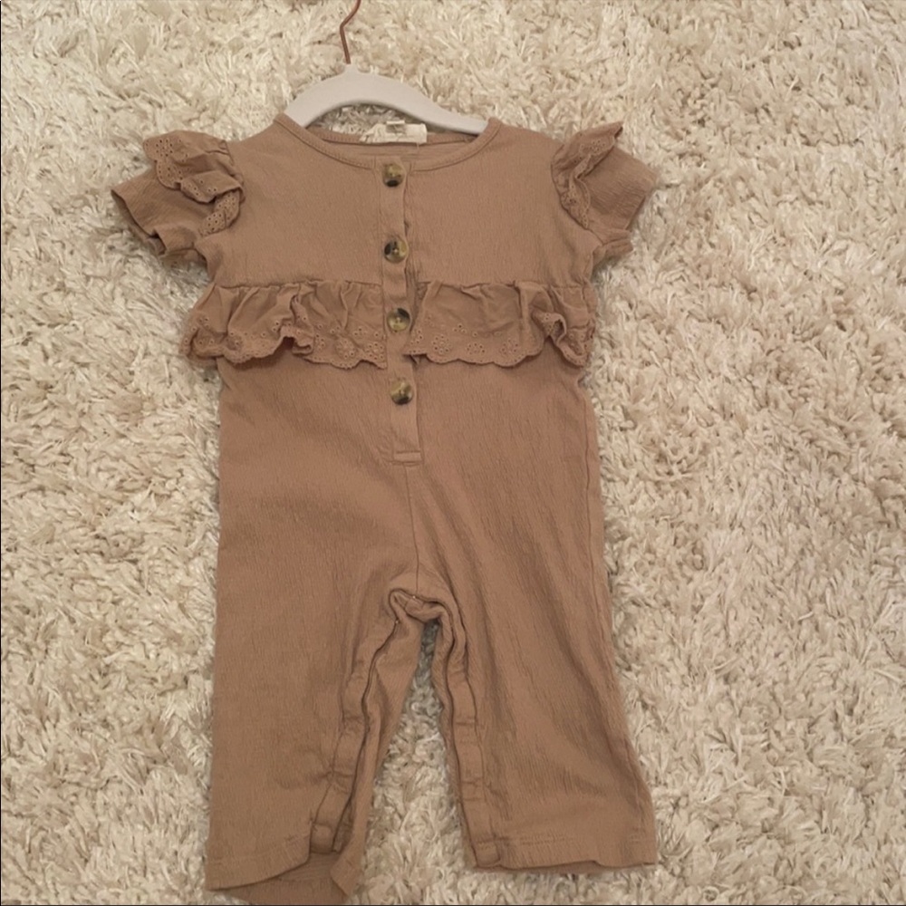 Boho Chic Jessica Simpson Coco Brown Eyelet Romper! Worn one time!